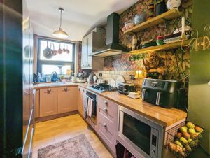 Kitchen- click for photo gallery